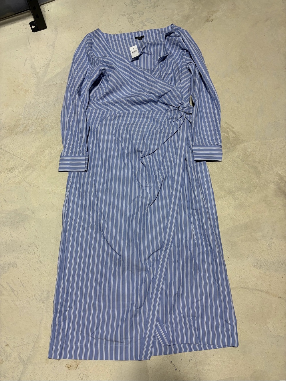 Ann taylor NWT Blue Stripe Long Sleeve Dress 14